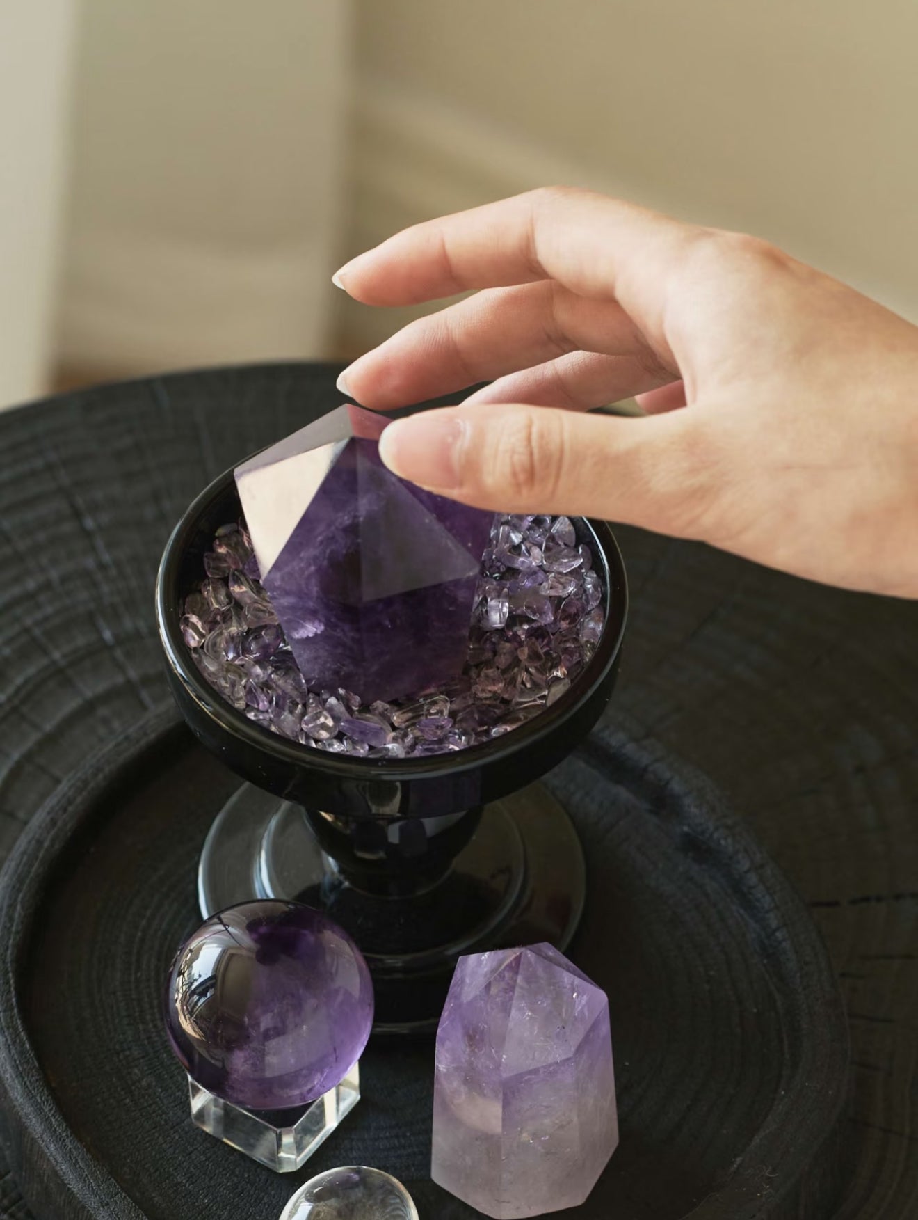 Amethyst Energy Grid – Career-Boosting Crystal Decor