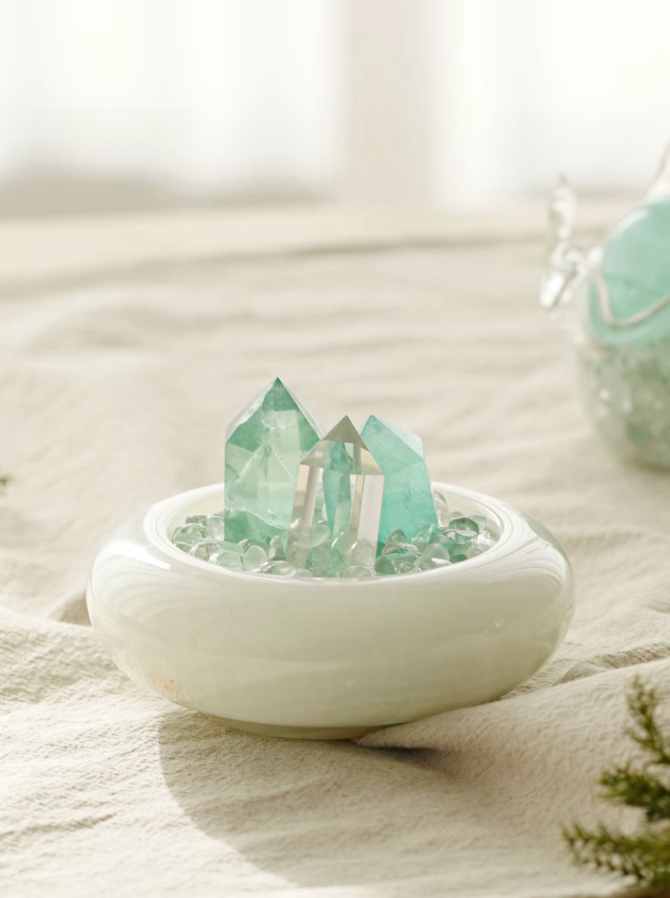 Fluorite Clarity – Natural Crystal Decor for Mental Focus & Inner Potential